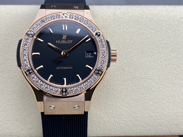 ウブロコピー時計全体デザイン